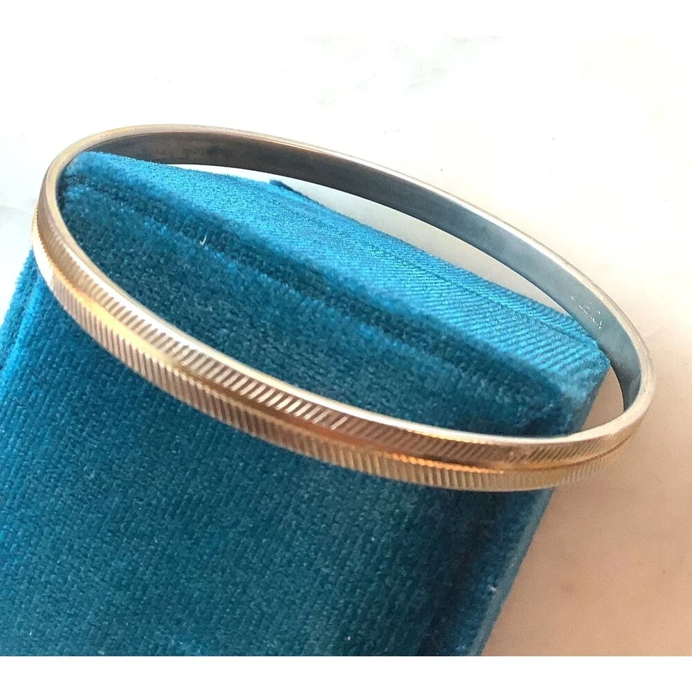 Monet Bangles Gold Tone Bracelets Stackable Set of 2 Herringbone White Enamel